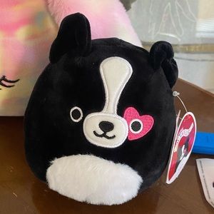 Squishmallows 5” border collie Tommy with heart over eye